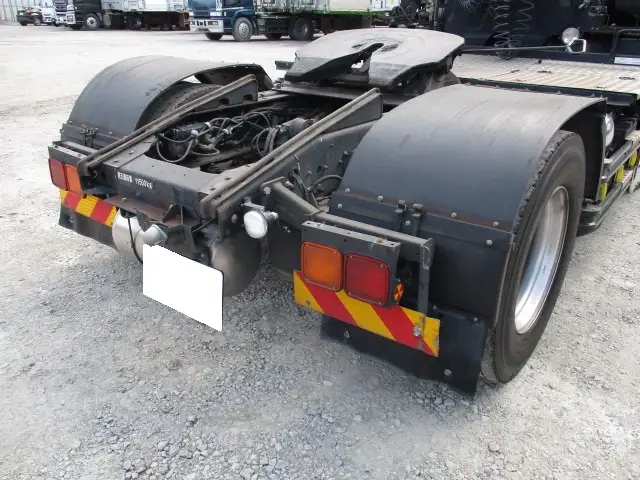 平成27年09月中古大型トラクタヘッドいすゞギガの画像16