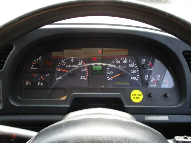 平成27年09月中古大型トラクタヘッドいすゞギガの画像25