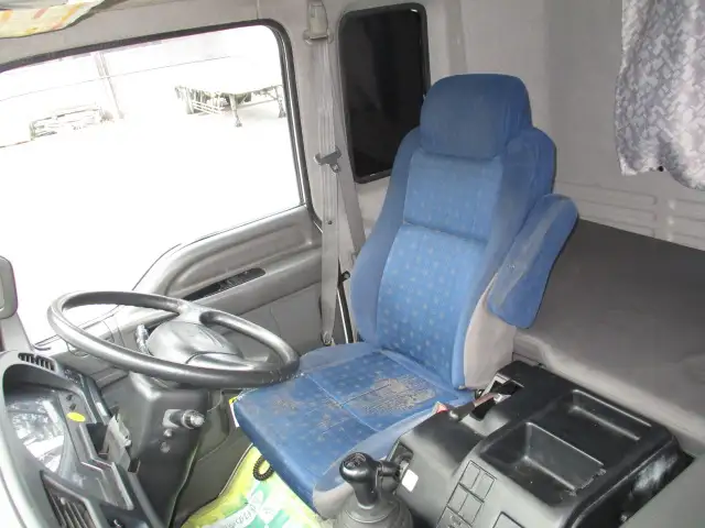 平成27年09月中古大型トラクタヘッドいすゞギガの画像39