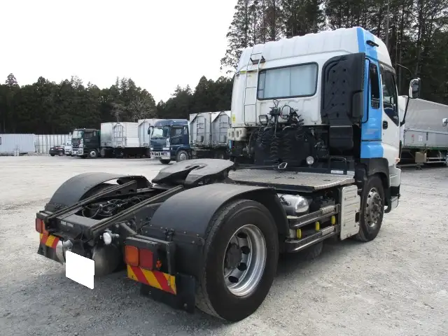 平成27年09月中古大型トラクタヘッドいすゞギガの画像5