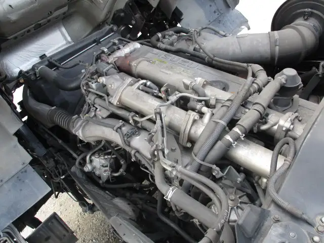 平成27年09月中古大型トラクタヘッドいすゞギガの画像42