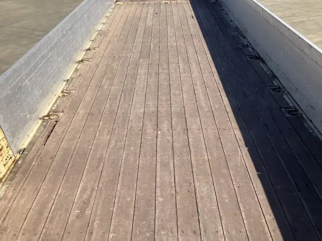 平成26年12月中古大型クレーン付日産UDクオンの画像17