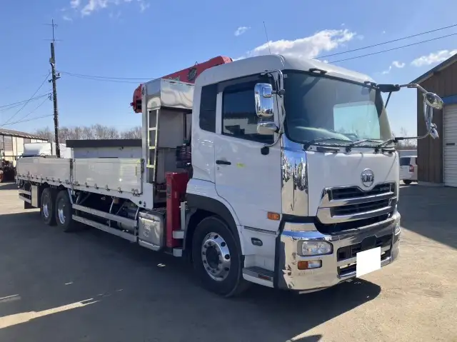 平成26年12月中古大型クレーン付日産UDクオンの画像3