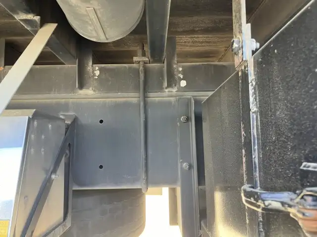 平成26年12月中古大型クレーン付日産UDクオンの画像26