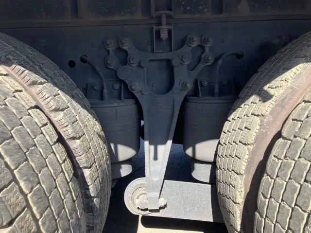 平成26年12月中古大型クレーン付日産UDクオンの画像32