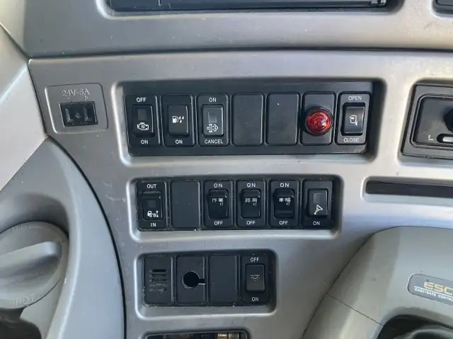 平成26年12月中古大型クレーン付日産UDクオンの画像49