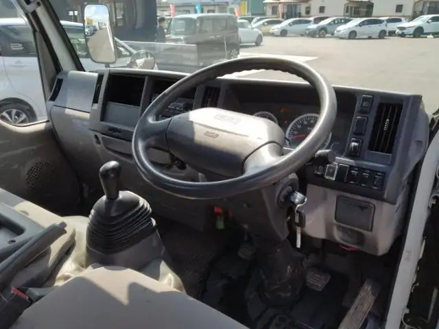 平成25年01月中古小型平ボディいすゞエルフの画像16