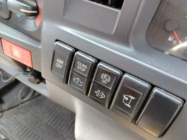 平成25年01月中古小型平ボディいすゞエルフの画像9