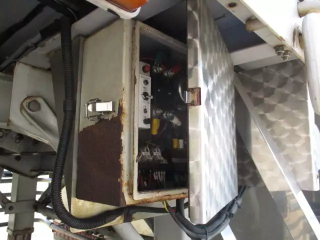 平成29年12月中古その他冷凍トレーラー日本フルハーフの画像24