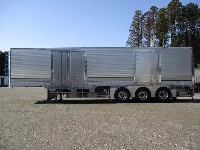 平成29年12月中古その他冷凍トレーラー日本フルハーフの画像8