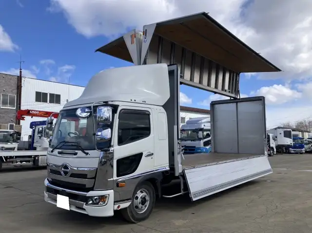 平成29年09月中古中型アルミバン・ウィング日野レンジャーの画像9