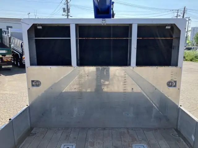 令和04年09月中古大型クレーン付三菱ふそうスーパーグレートの画像16