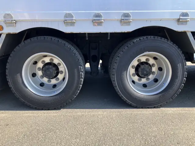 令和04年09月中古大型クレーン付三菱ふそうスーパーグレートの画像38