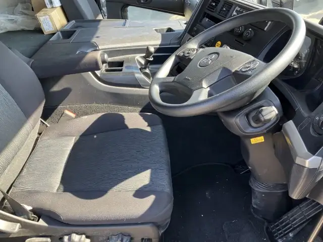 令和04年09月中古大型クレーン付三菱ふそうスーパーグレートの画像41