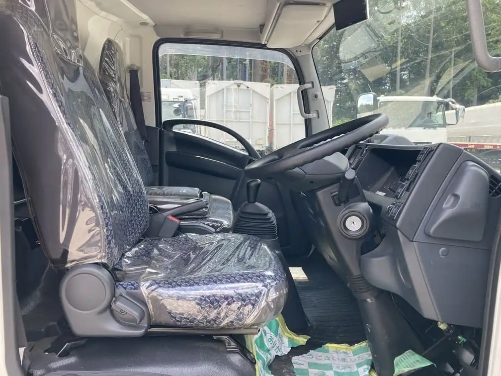 令和03年08月中古小型平ボディいすゞエルフの画像41