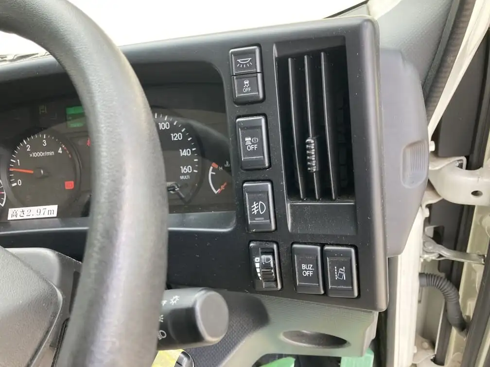 令和03年08月中古小型平ボディいすゞエルフの画像46