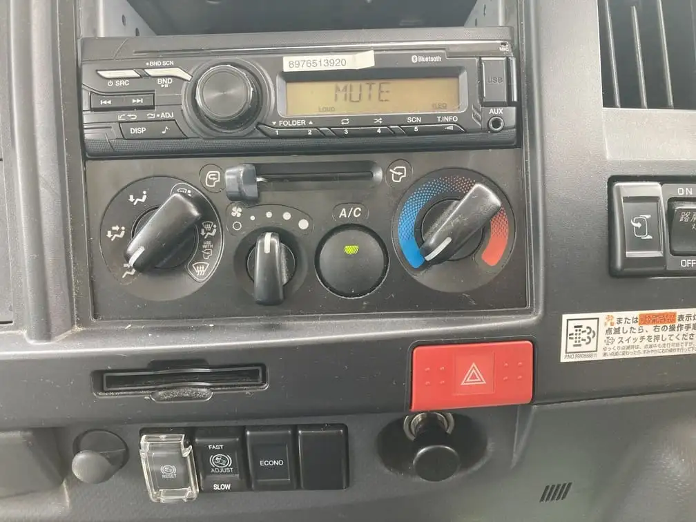 令和03年08月中古小型平ボディいすゞエルフの画像48