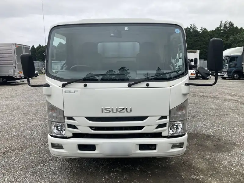 平成30年04月中古小型平ボディいすゞエルフの画像2