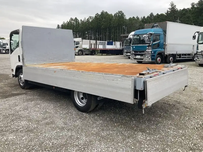 平成30年04月中古小型平ボディいすゞエルフの画像16