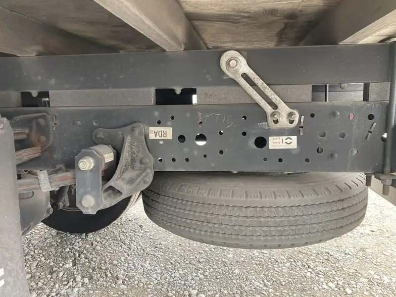 平成30年04月中古小型平ボディいすゞエルフの画像26