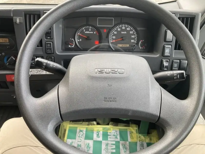 平成30年04月中古小型平ボディいすゞエルフの画像36