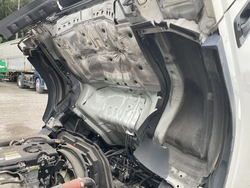 平成30年04月中古小型平ボディいすゞエルフの画像53