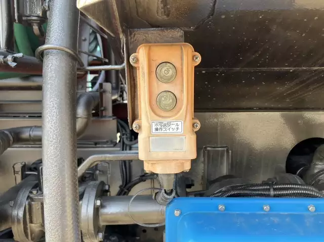 平成25年12月中古小型ミキサー車・高所作業車・その他特装車日野デュトロの画像19