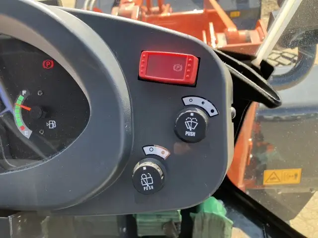 【車検:令和7年10月迄】令和5年 日立 ZW80 タイヤショベル アワー:154.4h 距離:807km 1,2㎥バケットの画像40