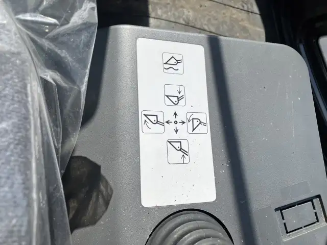 【車検:令和7年10月迄】令和5年 日立 ZW80 タイヤショベル アワー:154.4h 距離:807km 1,2㎥バケットの画像42