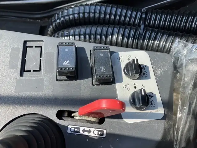 【車検:令和7年10月迄】令和5年 日立 ZW80 タイヤショベル アワー:154.4h 距離:807km 1,2㎥バケットの画像43