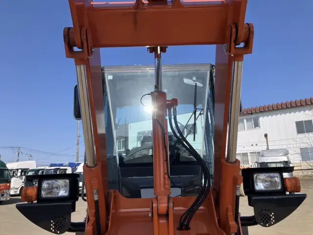 【車検:令和7年10月迄】令和5年 日立 ZW80 タイヤショベル アワー:154.4h 距離:807km 1,2㎥バケットの画像49