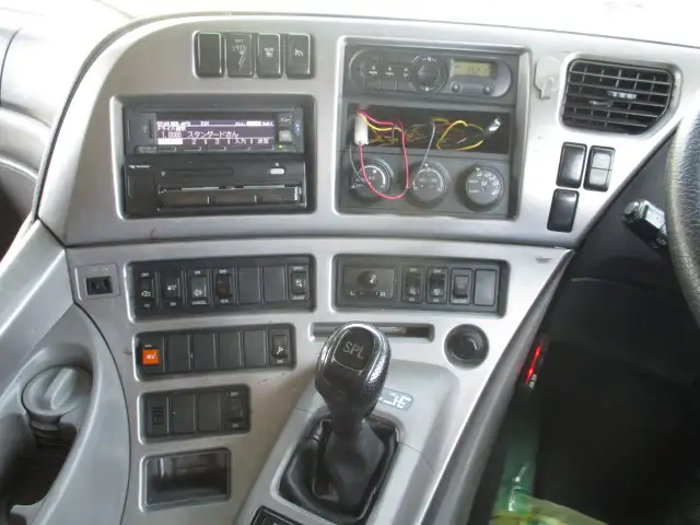 車検付(R6.7)平成28年 UD トラクタ 410馬力 AT 第五輪:11,500kgの画像31