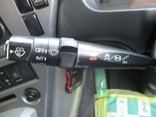 車検付(R6.7)平成28年 UD トラクタ 410馬力 AT 第五輪:11,500kgの画像39