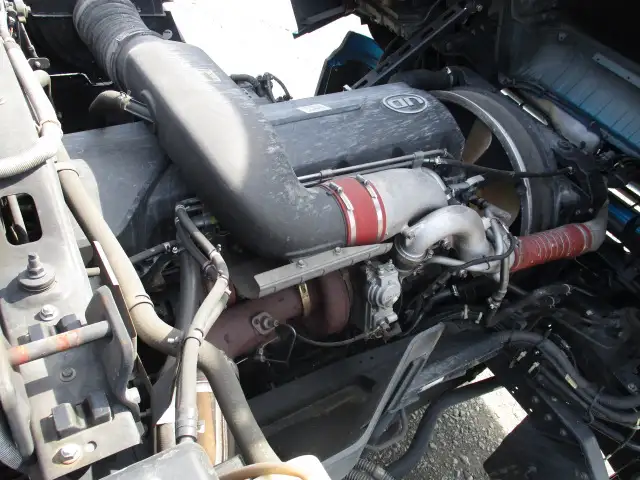 平成28年07月中古小型トラクタヘッド日産UDクオンの画像46