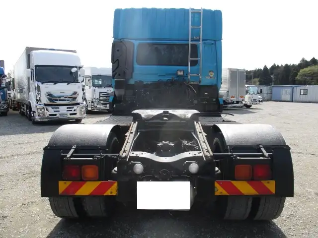 平成28年07月中古小型トラクタヘッド日産UDクオンの画像6