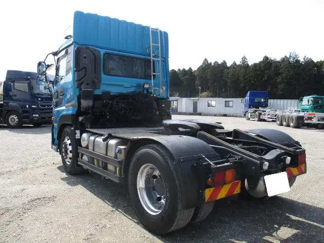 平成28年07月中古小型トラクタヘッド日産UDクオンの画像7