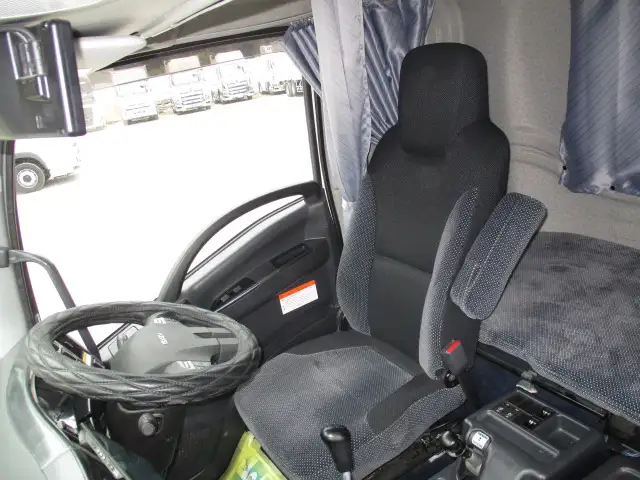 令和04年01月中古増トンアルミバン・ウィングいすゞフォワードの画像51