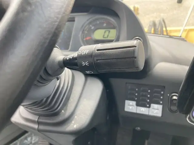 令和04年11月中古その他建設機械・フォークリフトコマツコマツの画像30