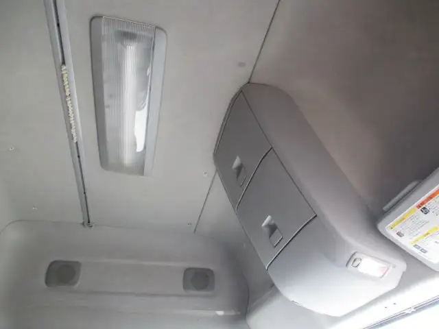 令和02年12月中古大型トラクタヘッド日産UDクオンの画像11