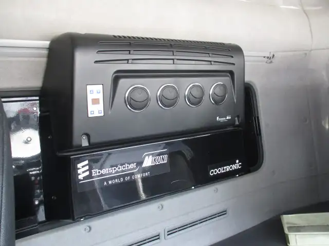 令和02年12月中古大型トラクタヘッド日産UDクオンの画像12