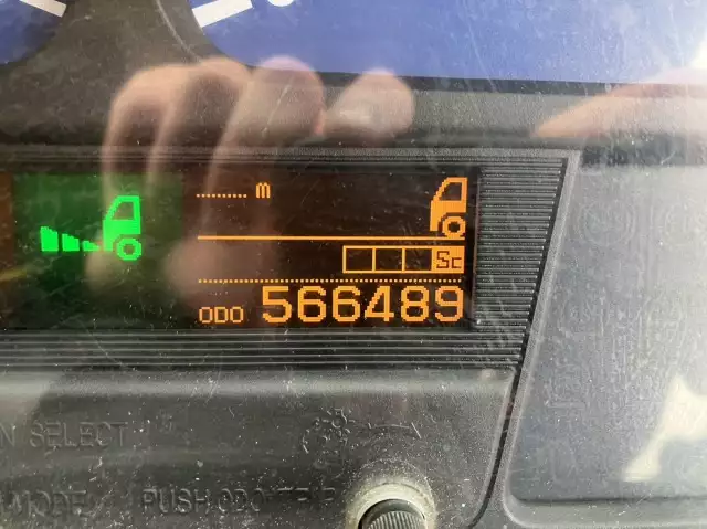 平成28年06月中古大型クレーン付日産UDクオンの画像3