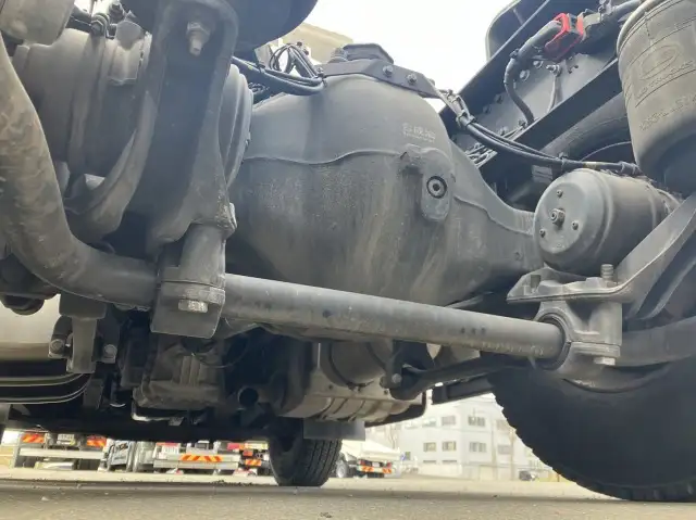 令和02年06月中古大型トラクタヘッド日産UDクオンの画像22