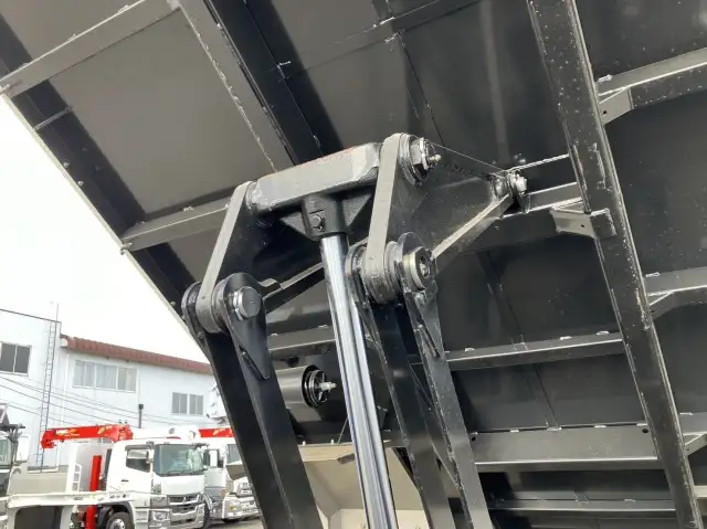 平成29年08月中古中型ダンプ日野レンジャーの画像21