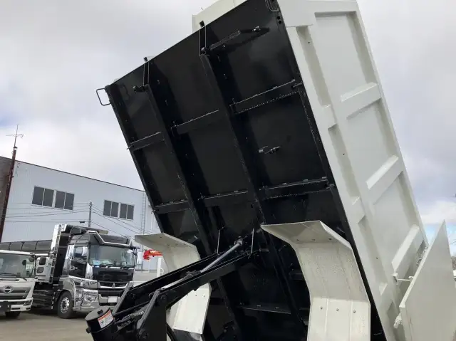 令和05年03月中古中型ダンプいすゞフォワードの画像15