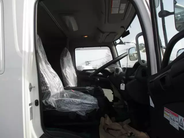 平成29年03月中古中型クレーン付日野レンジャーの画像18