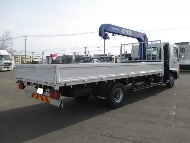 平成29年03月中古中型クレーン付日野レンジャーの画像4