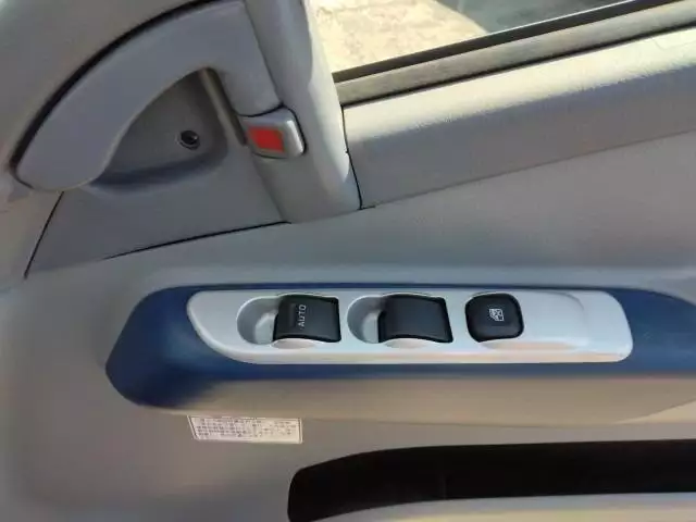 平成19年10月中古小型クレーン付三菱ふそうキャンターの画像16