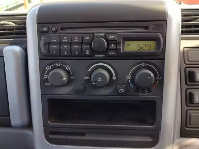 平成19年10月中古小型クレーン付三菱ふそうキャンターの画像8