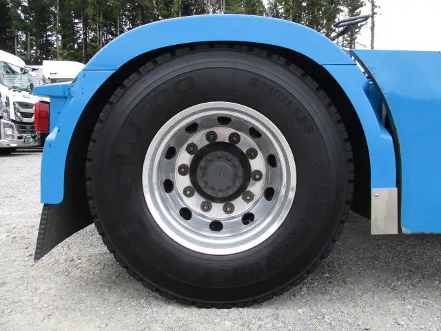 平成30年06月中古大型トラクタヘッドボルボボルボの画像11