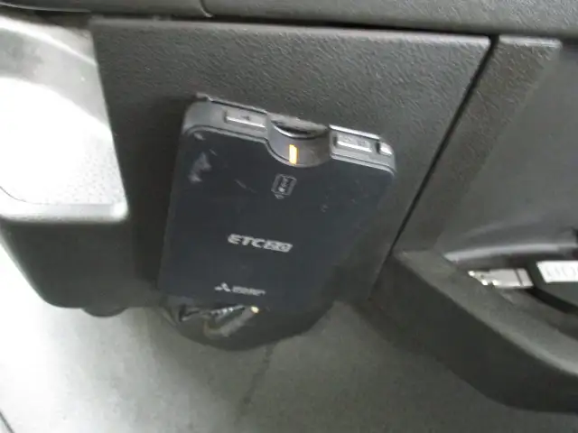 平成30年06月中古大型トラクタヘッドボルボボルボの画像33